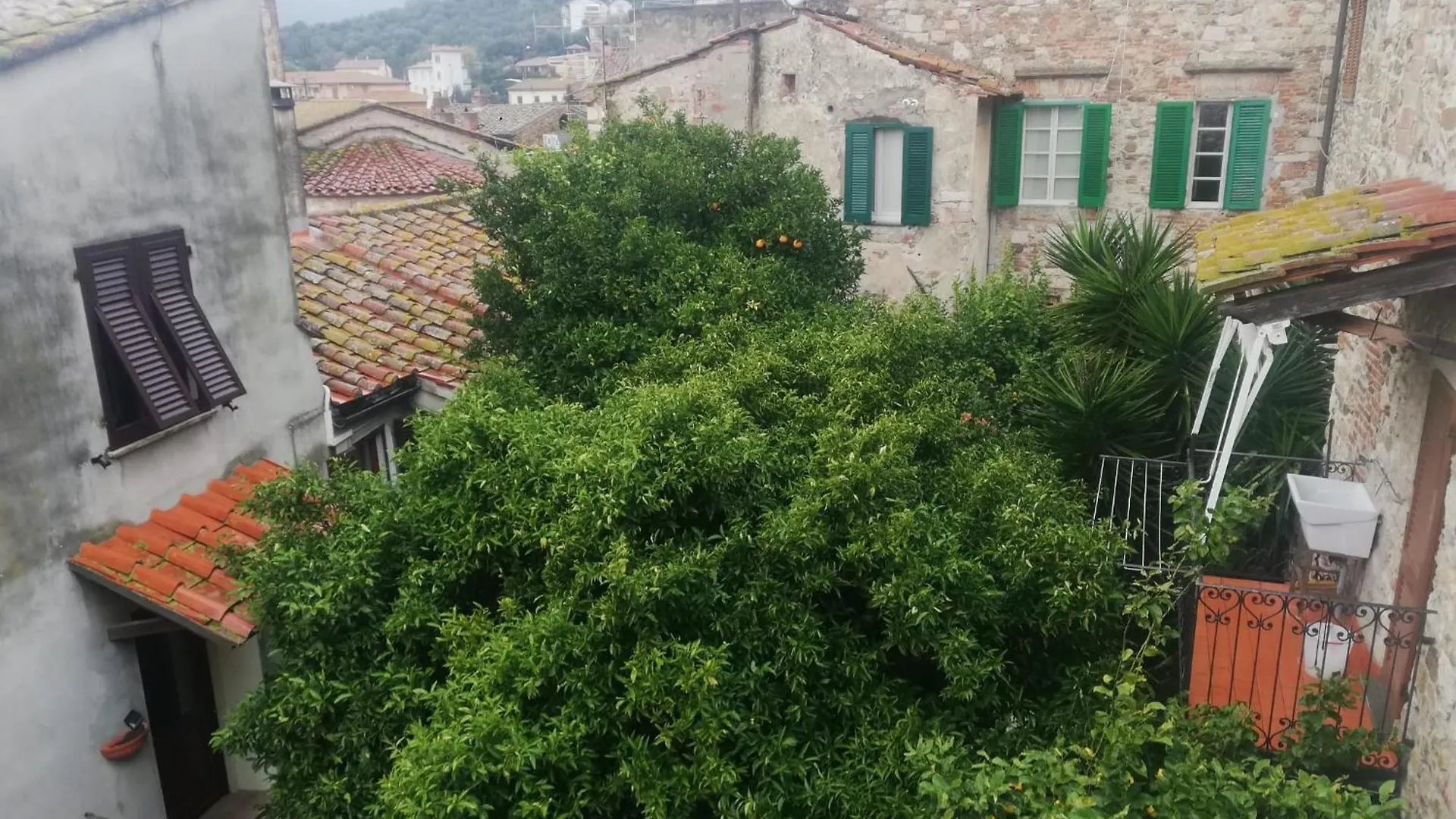 The 4 Senses Experience Villa Suvereto Italy